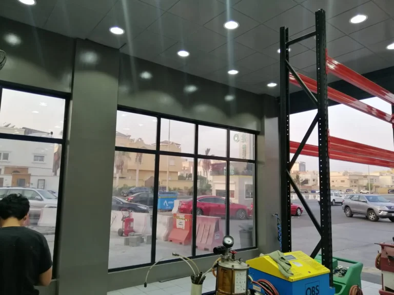 إنشاء وتجهيز مركز خدمة سيارات - مشروع 5
