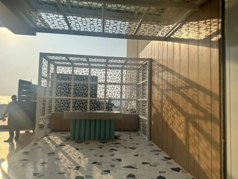 تركيب ساتر زخرفي وبرجولا - مشروع 2